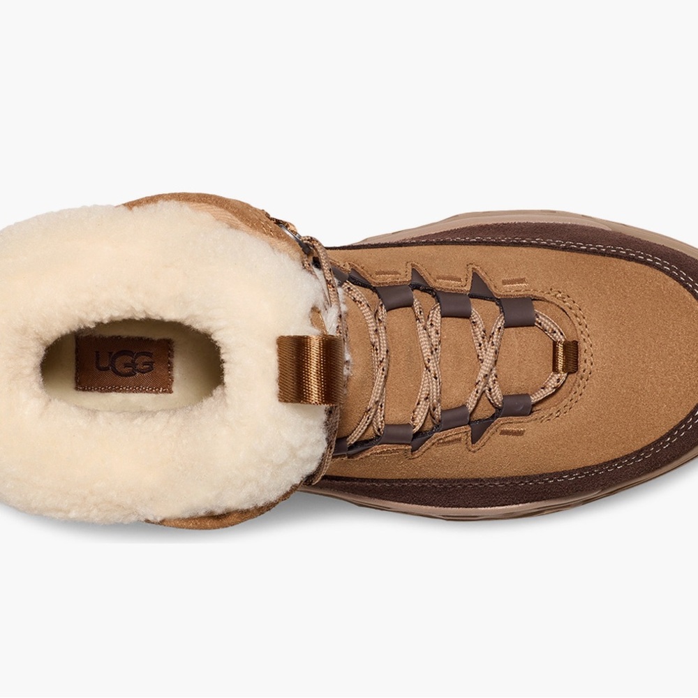 UGG TerreTrail Cozy Winter Boots with Shearling Interior - Picture 2 of 7